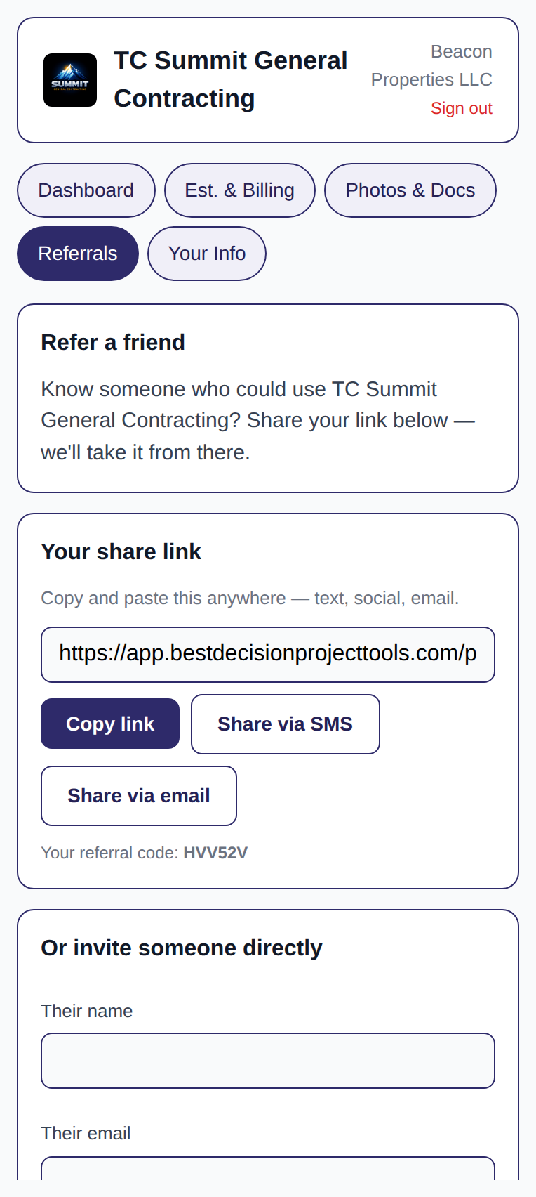Customer portal referrals page with a share link
